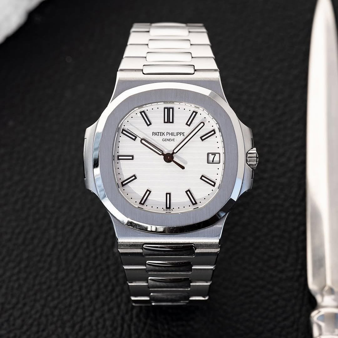 patek philippe ساعة