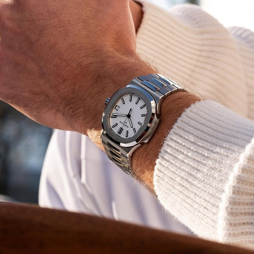 patek philippe ساعة