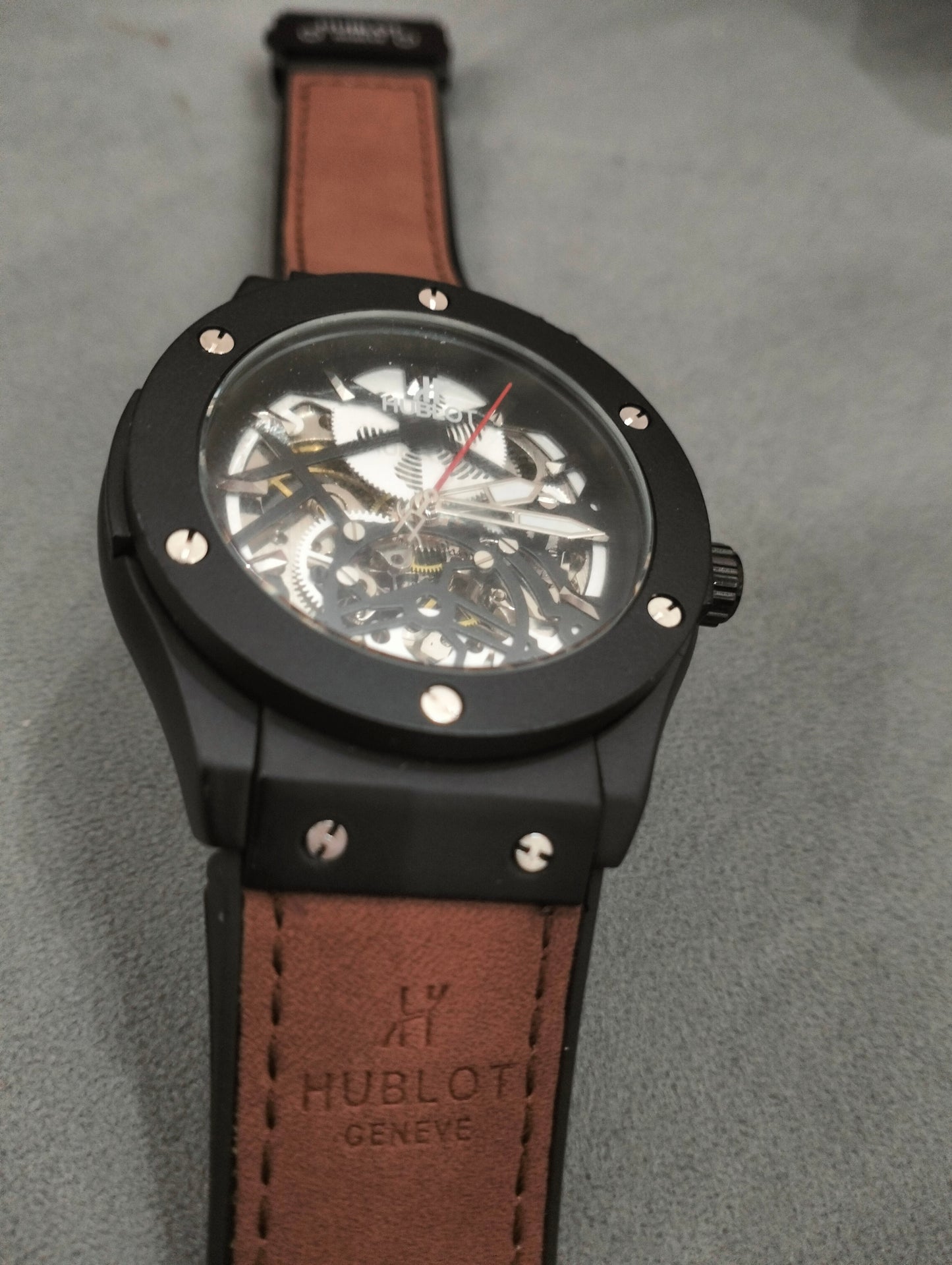 HUBLOTساعة الميكانيكية